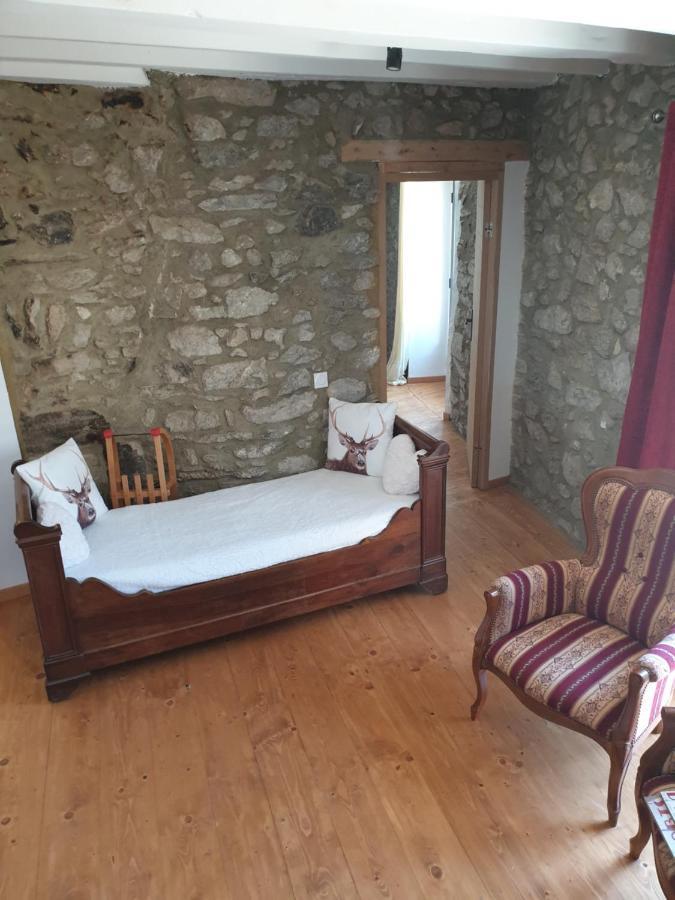 La Petite Chapelle Hotell Font-Romeu-Odeillo-Via Eksteriør bilde