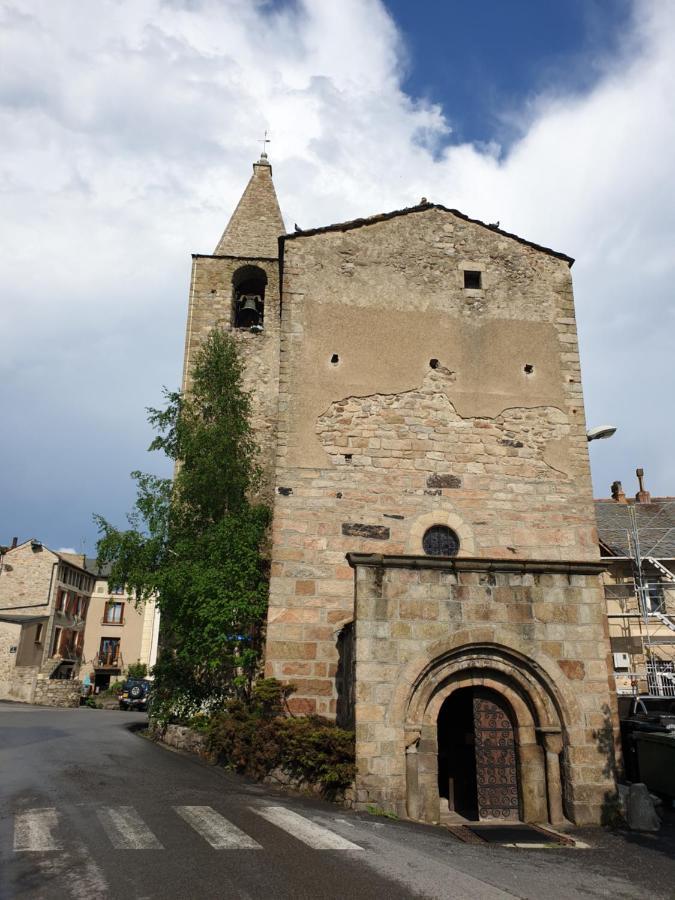 La Petite Chapelle Hotell Font-Romeu-Odeillo-Via Eksteriør bilde